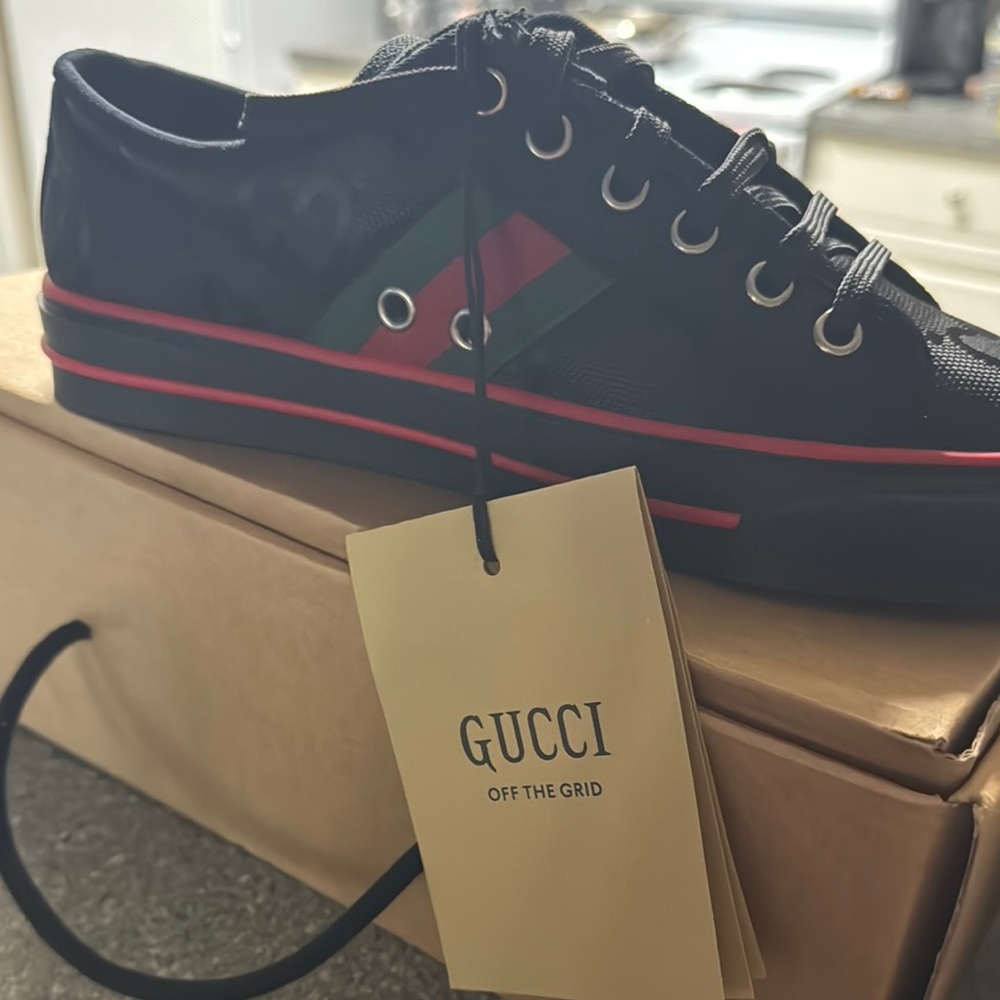 Gucci Women’s Black Sneakers